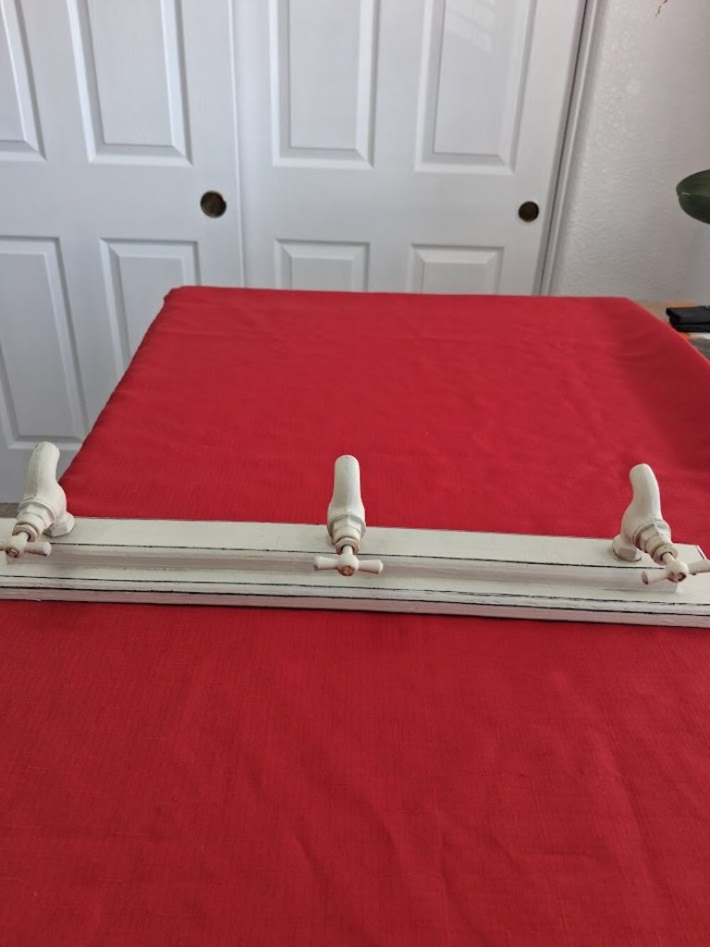 Kennedy's Country Collection Decorative Faucet Rack - Picture 8 of 10